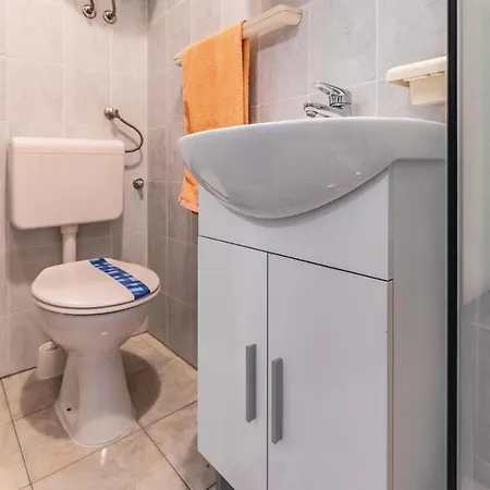 Pet Friendly In Appartement Medulin